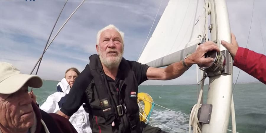 Robin-Knox-Johnston sailing