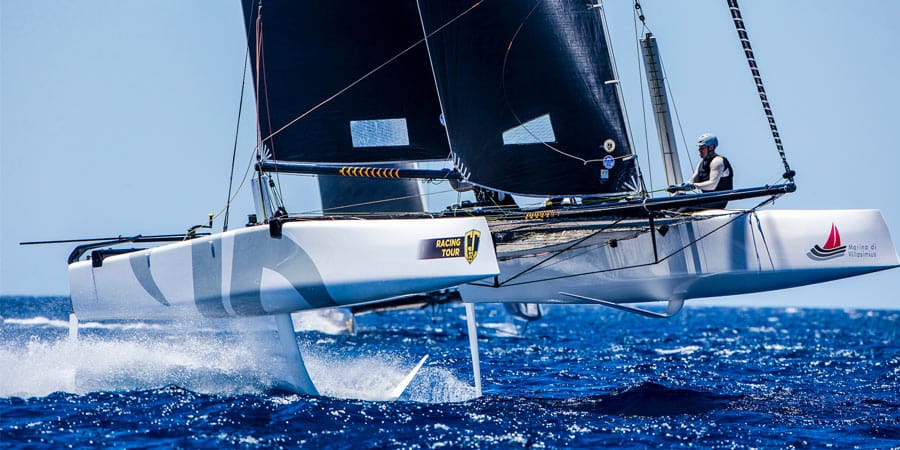 GC32 Racing Tour