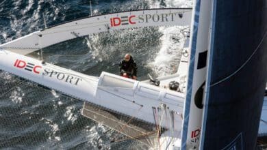 Idec Sport tea route record Francis Joyon