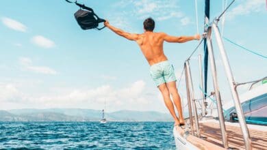charter a yacht buying your first sailboat