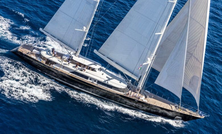 Perini Navi Caoz 14