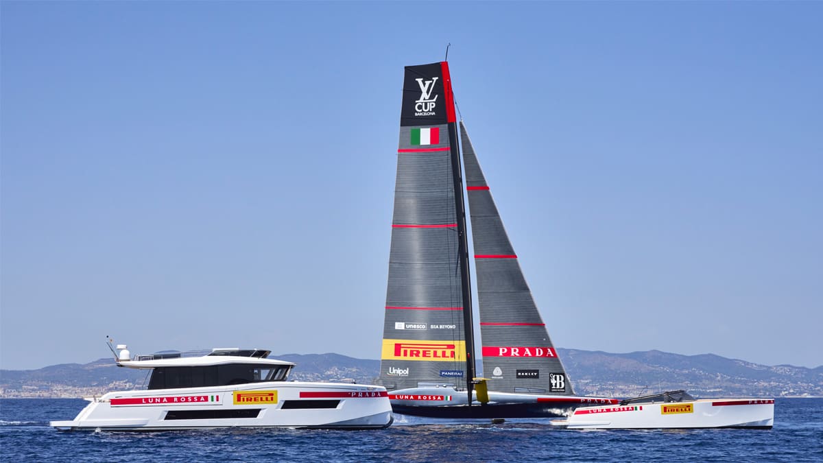 Luna rossa Prada Pirelli